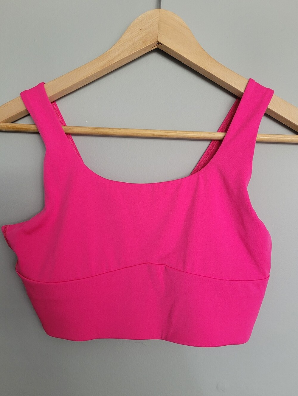 Gymshark Longline Medium Impact Sports Bra Hot Pink - Picture 2 of 6